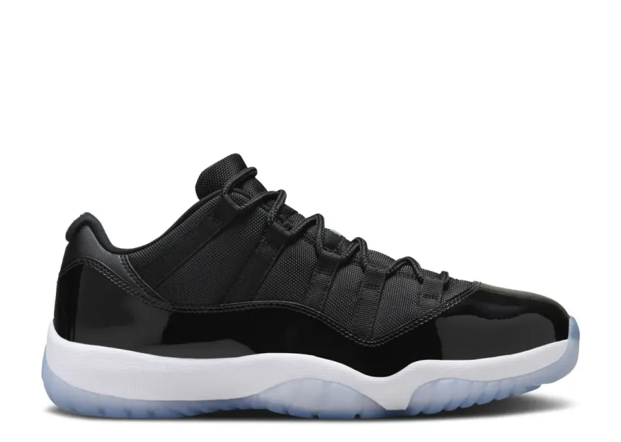 Jordan Retro 11 Low "Space Jam"